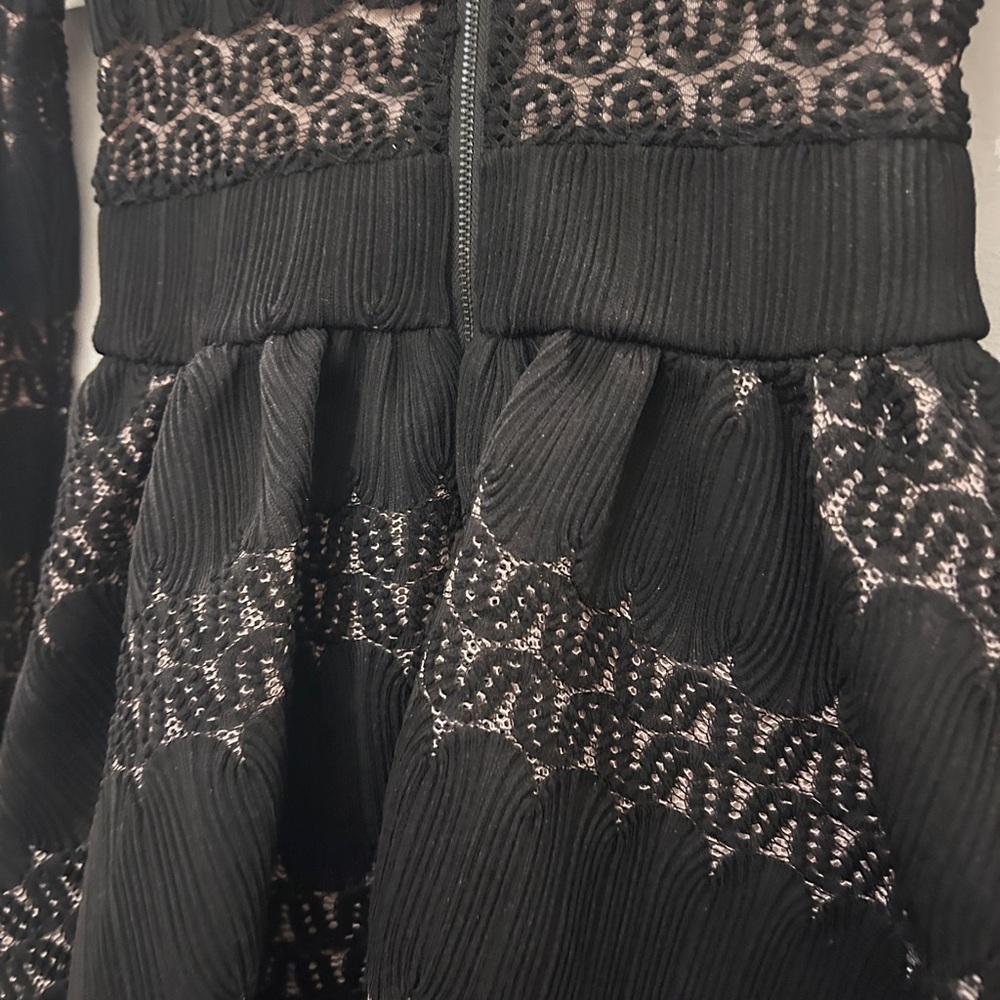 Maje Black Long-Sleeve Fit-and-Flare Dress with Metallic Stitching - Picture 5 of 7